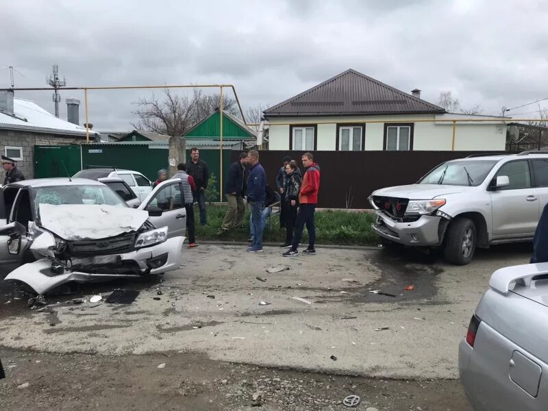 Новости на черкесском. Автоавария в Черкесске.