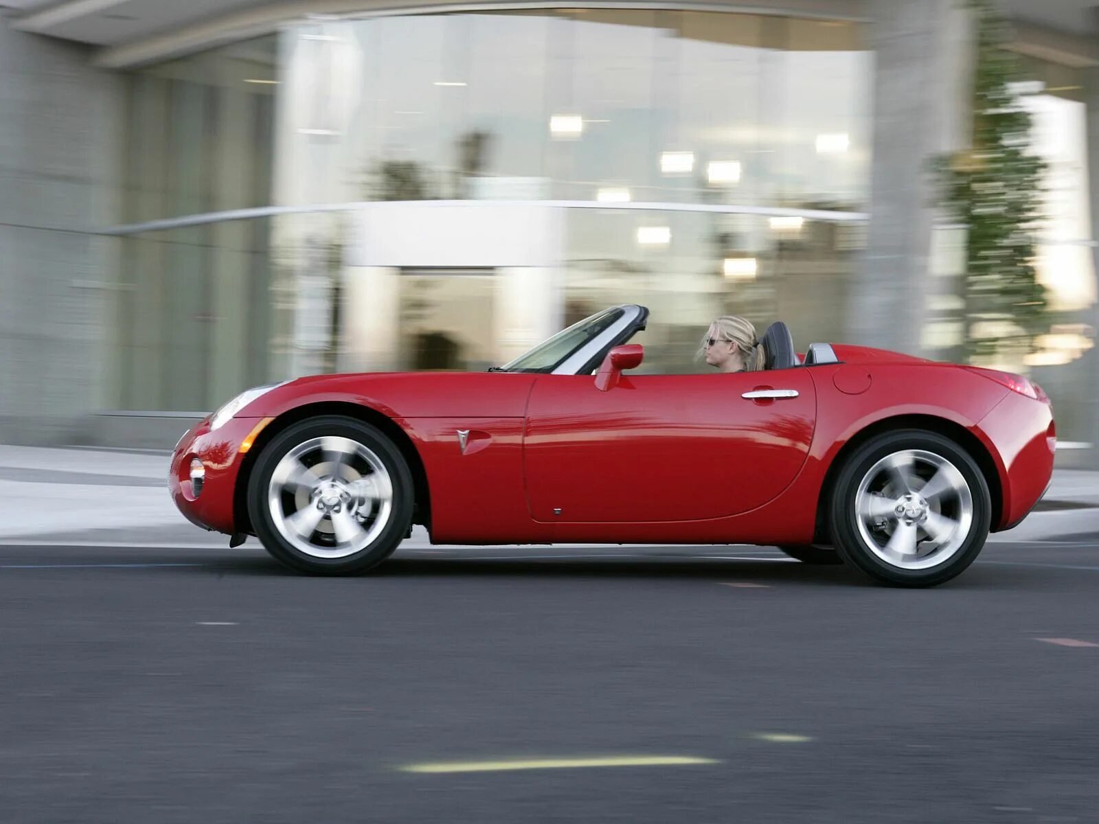 Pontiac solstice. Pontiac Solstice 2006. Кабриолет Понтиак Солстис. Pontiac Solstice кабриолет, 2.4. Понтиак Солтис Convertible.