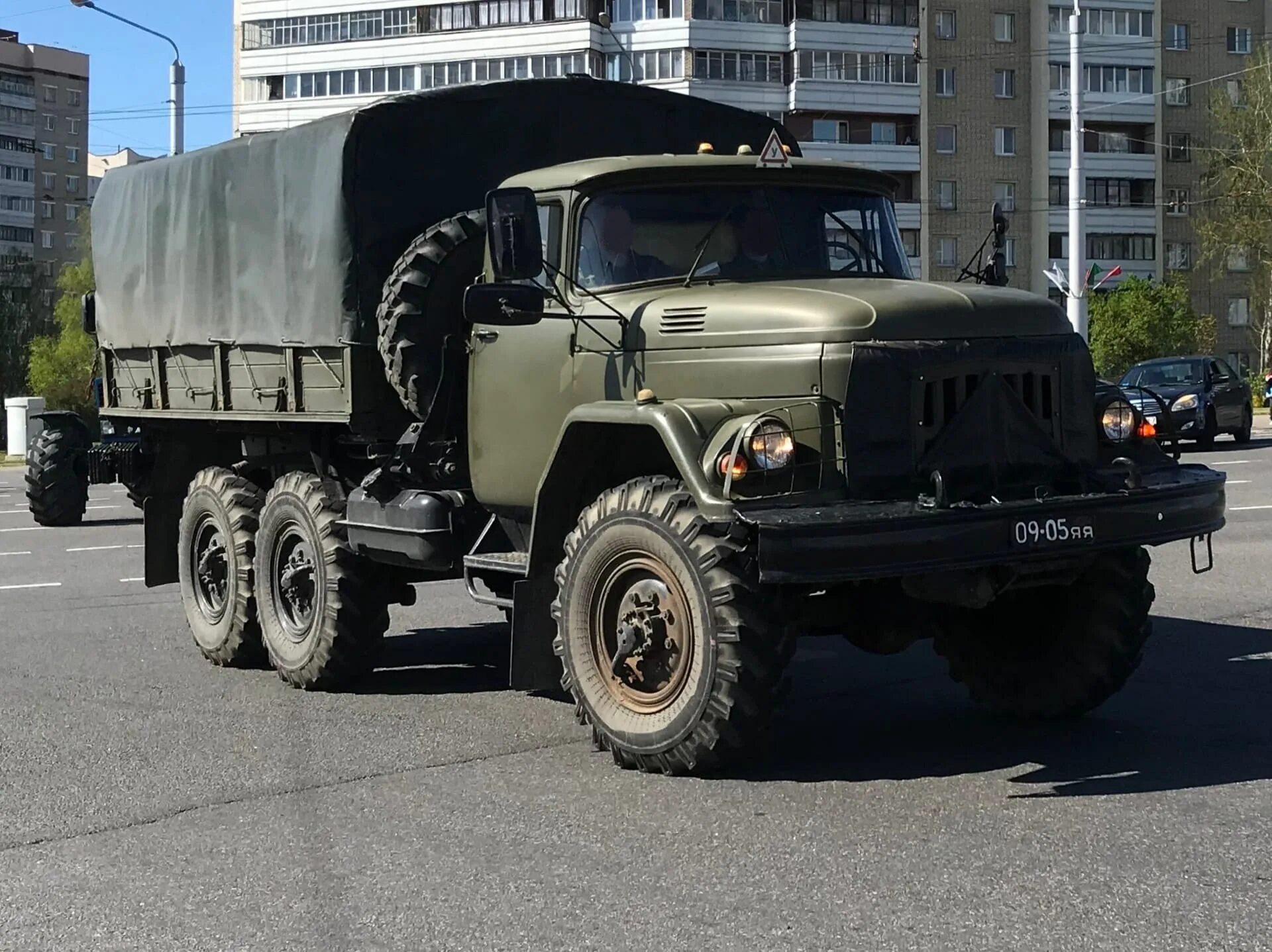 Зил 131 год. ЗИЛ-131. ЗИЛ 131 военный. ЗИЛ 131 военный бортовой. ЗИЛ 131 СССР.