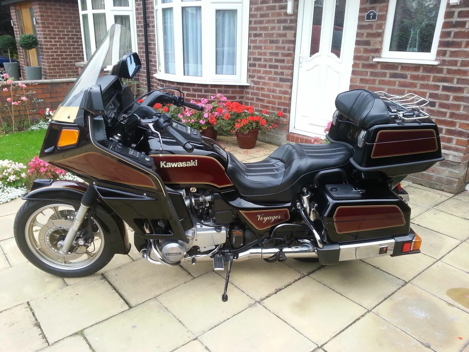 Kawasaki voyager 1300. Кавасаки 1300. Kawasaki voyager z1300. Kawasaki z1300/kz1300. Кавасаки 1300.