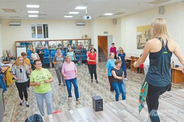 Долголетие тропарево никулино. Центр долголетия нагатинский затон. Долголетие тропарево никулино. Лидер клуба 2022 московское долголетие. Центры московского долголетия в москве.