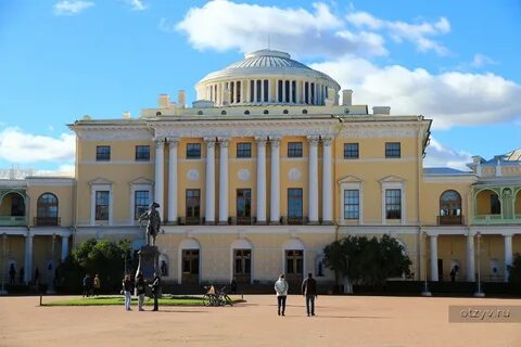 Дворец в павловске