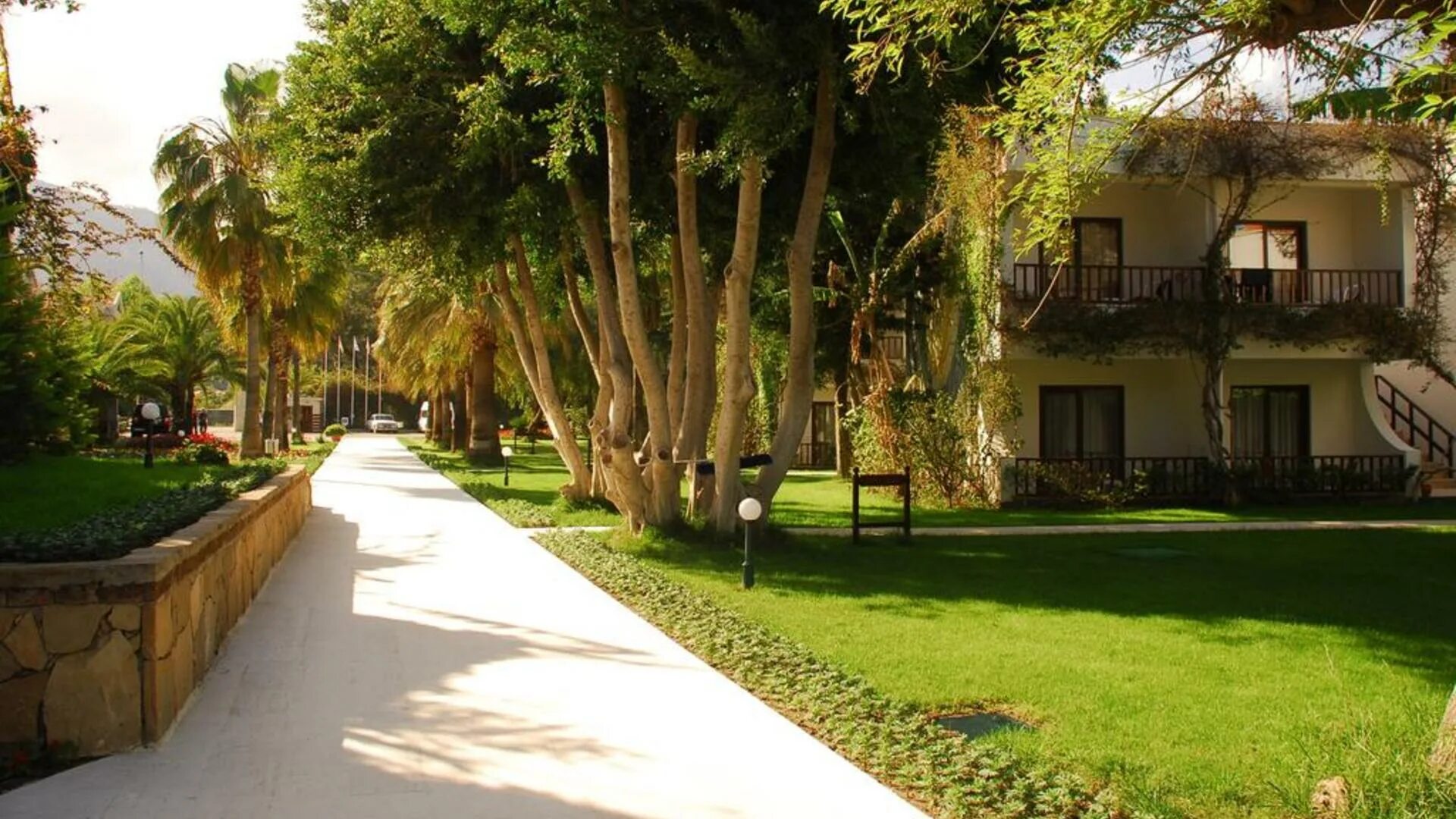 Клуб боран кемер. Club boran mare beach 5. club boran mare beach hv-1 турция кемер. боран маре бич кемер бунгало. club boran mare beach 5 пляж.