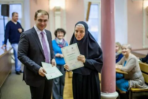 Религиозные работники