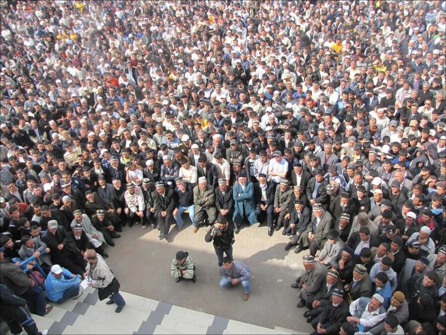 Сегодня во многих странах. Талпа. Митинг мусульман в Москве. Индонезия митинг.