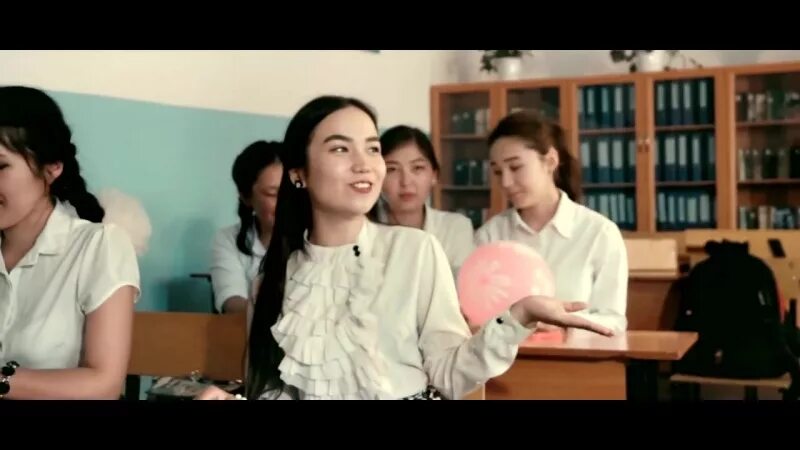 Ннбек. Ая кз. Ая кз. Муж гулнур оразымбетова. Толгонай арзыкулова.