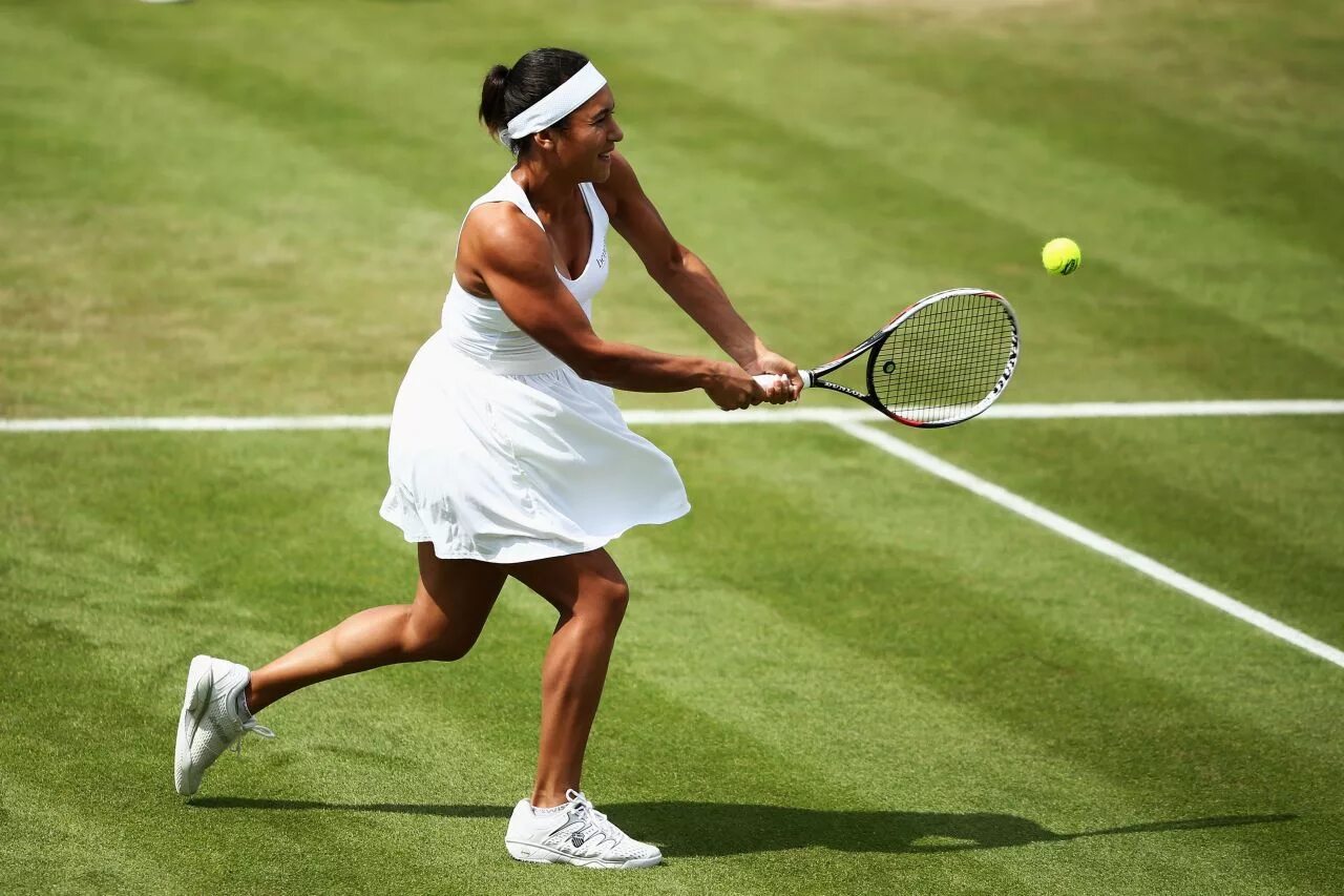 I play tennis. Теннис. Большой теннис. Спорт теннис. Теннис фото.
