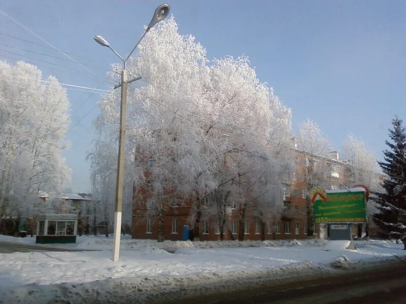 На неделю в юрге. Юрга Кемеровская область. Аллея Юрга. Кемеровская область город Юрга 3 микрорайон. Город Юрга зимой.