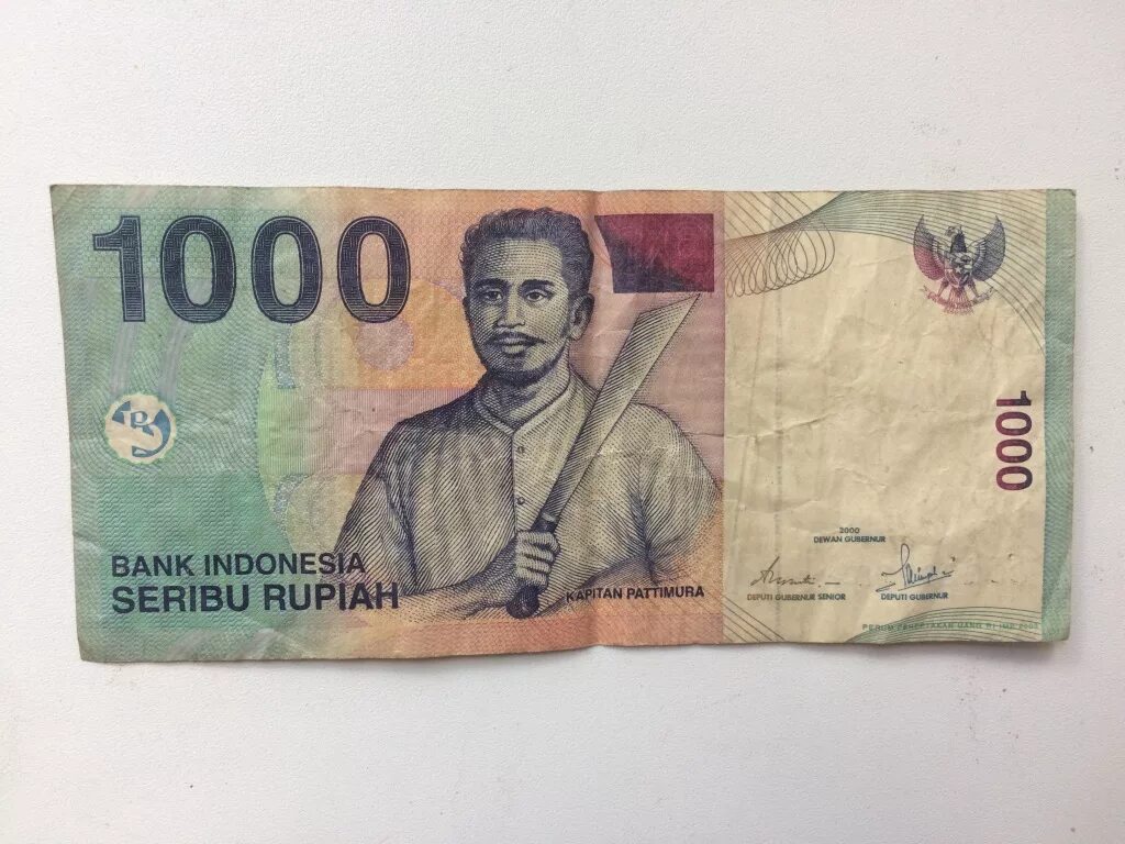 1000 Индонезийских рупий. 1000 Индонезийских рупий в рублях. Индонезийская банкнота в 1000. 1000 Rupiah в рублях.