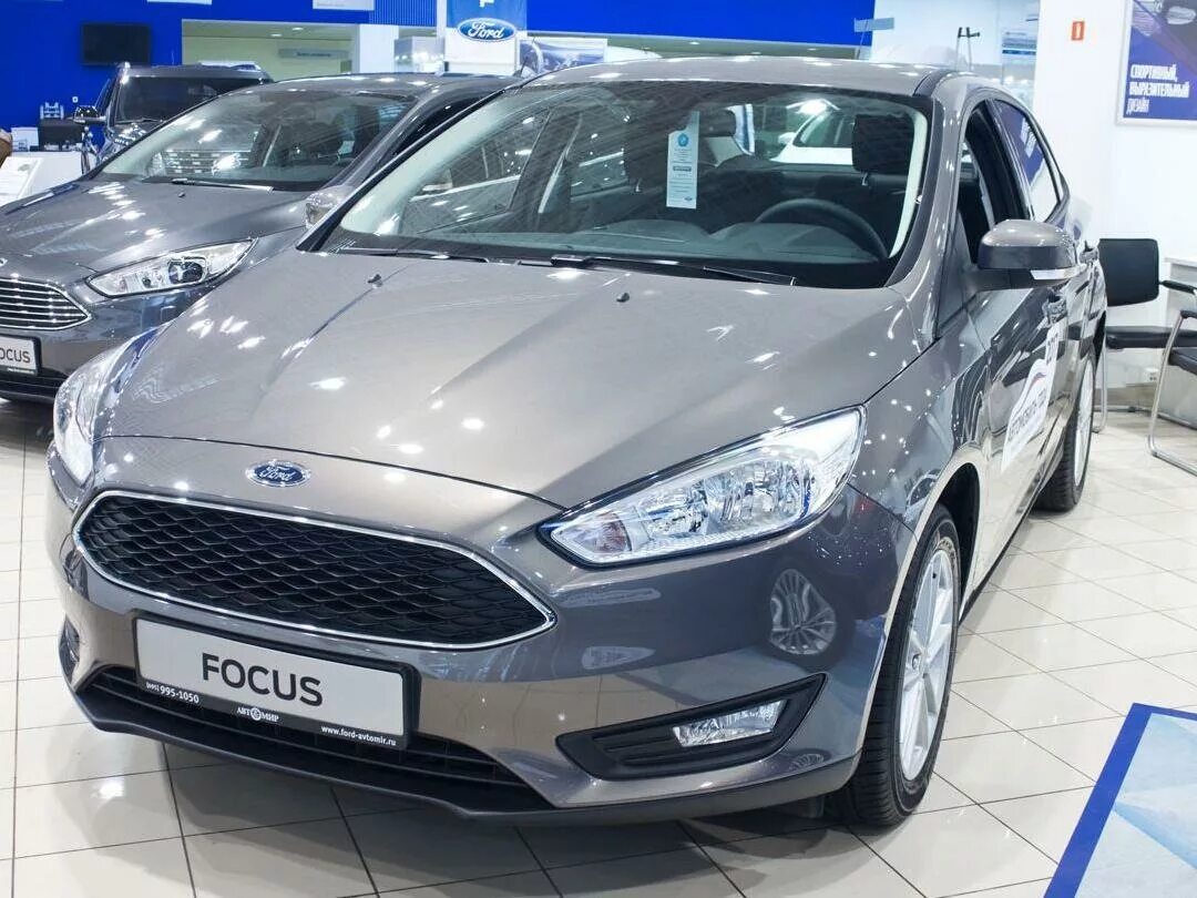 Купить форд фокус 2017. Ford Focus 3 2017. Форд фокус 3 Рестайлинг 2017. Ford Focus 3 седан 2017. Новый Форд фокус 3 Рестайлинг.