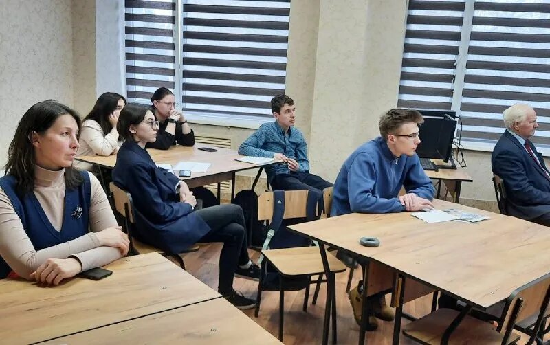 школа молодых ученых и аспирантов. школа молодых ученых и аспирантов. авиационный университет уфа официальный сайт. синий кти фото. совет молодых ученых логотип.