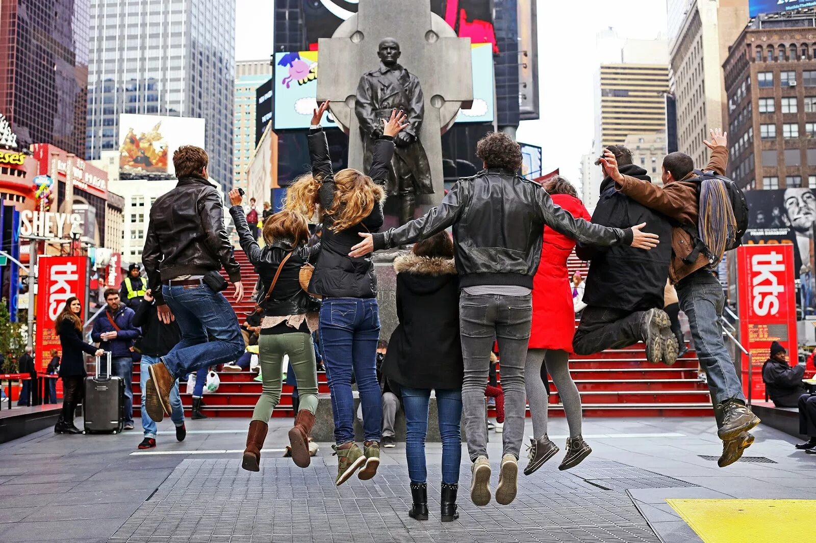 People live in the street
