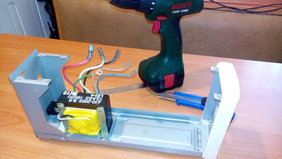 Из компьютера сделать зарядное устройство. Зарядное для акб из бесперебойника. зарядка для аккумулятора из бесперебойника. зарядка для акб из бесперебойника. зарядное устройство для авто аккумулятора из бесперебойника.