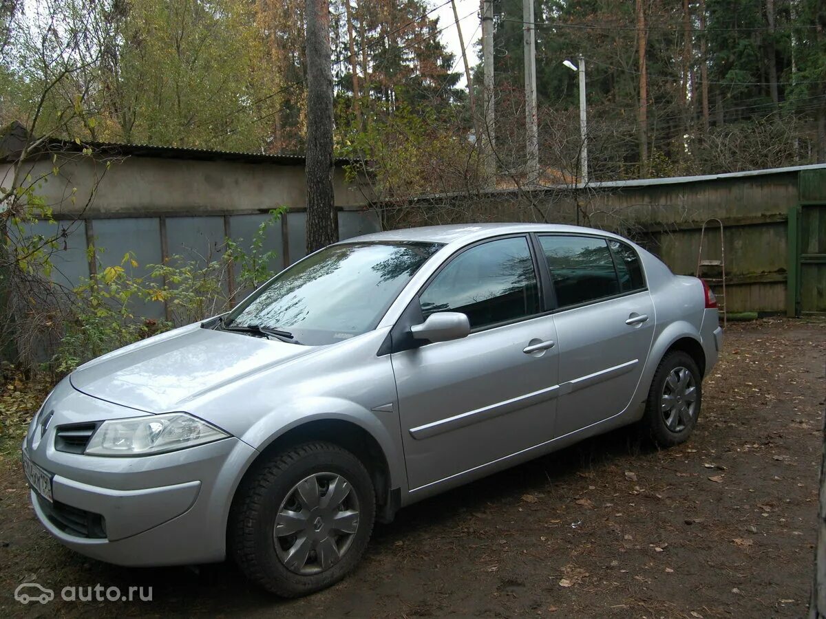 Меган 2 2008. Renault megane 2008. Рено меган 2008 1,6 литра. Риер меган 2008. Рено меган седан 2008.