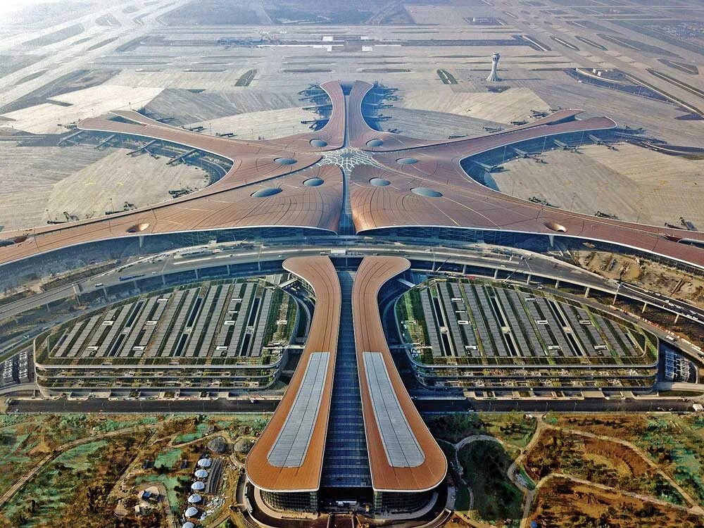 Beijing international airport. Пекинский Международный аэропорт Дасин. Аэропорт Пекин Дасин, Китай. Международный аэропорт Шоуду в Пекине. Новый аэропорт Пекина Дасин.