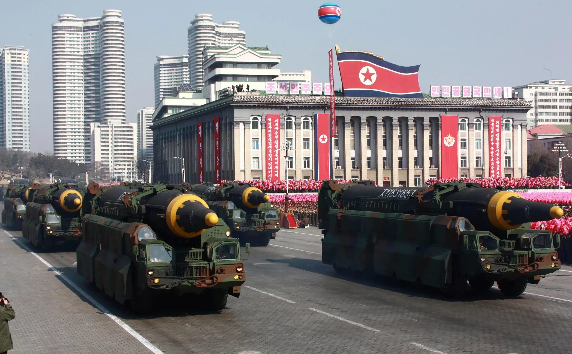 Корея оружие россии. Северная Корея Пхеньян. Северная Корея Хвасон. Хвасон-18. Хвасон ракета.
