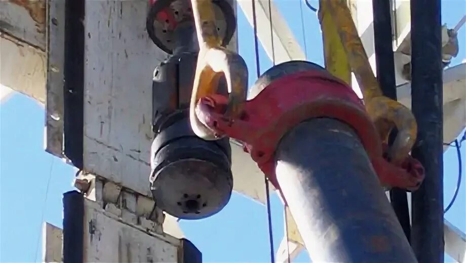 Цементаж обсадной колонны. Обсадная труба 600мм для бурового станка. Башмак колонный бкм-168. Спуск колонны. Спуск колонны.