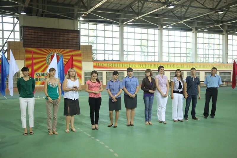 Академия спорта волгоград. Волгоградский физкультурный. Волгоградский физкультурный. Физическая академия волгоград. Вгафк волгоград поле.