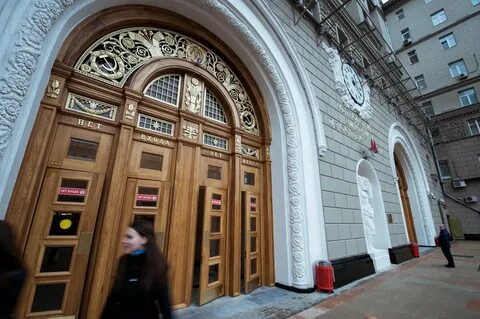 Москва м октябрьская