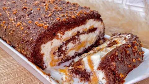Рулет сникерс рецепт с карамелью и орехами