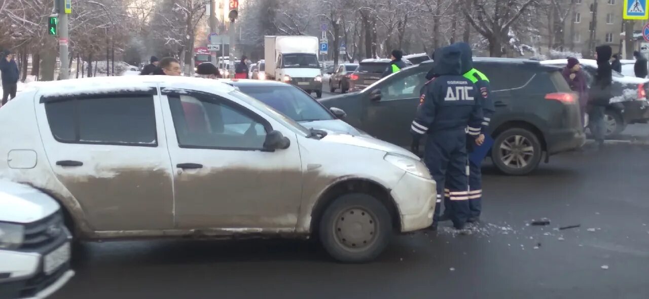 Что значит дтп 2 2. Дтп знак.