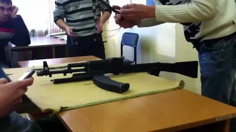Мировой рекорд по сборке ак 74