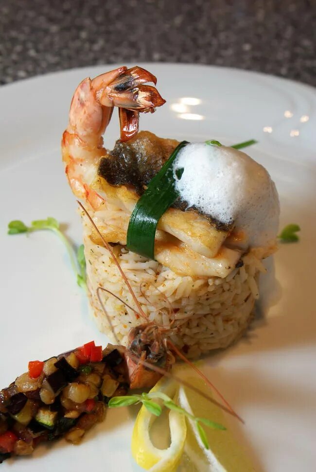 блюдо от шефа. фирменное блюдо от шеф повара. рецепты шеф поваров пошагово. блюдо от шефа. рецепты шеф поваров пошагово.