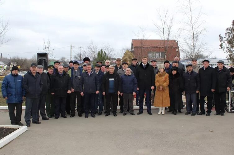 Погода в благодарном на 14. Погода в Благодарном. Погода в Благодарном на сегодня. Погода в Благодарном Ставропольский край на 3 дня. Погода г Благодарный.