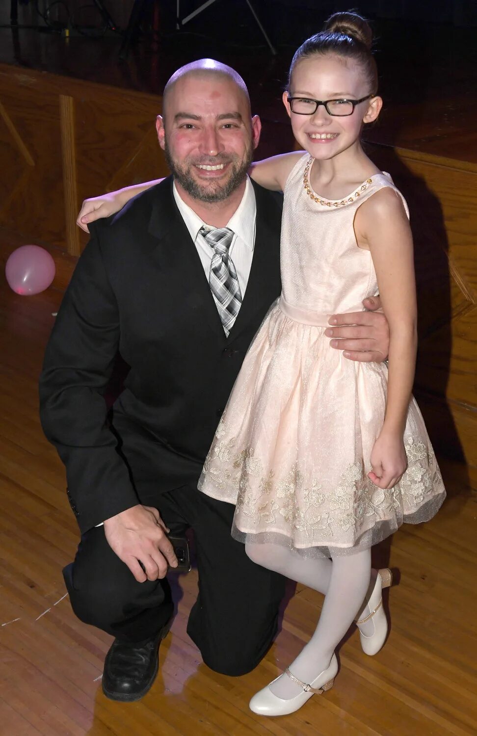 Daddy and дочь. Owens Family: father daughter Dance 2014. KKK father daughter. Daddy daughter Dance.