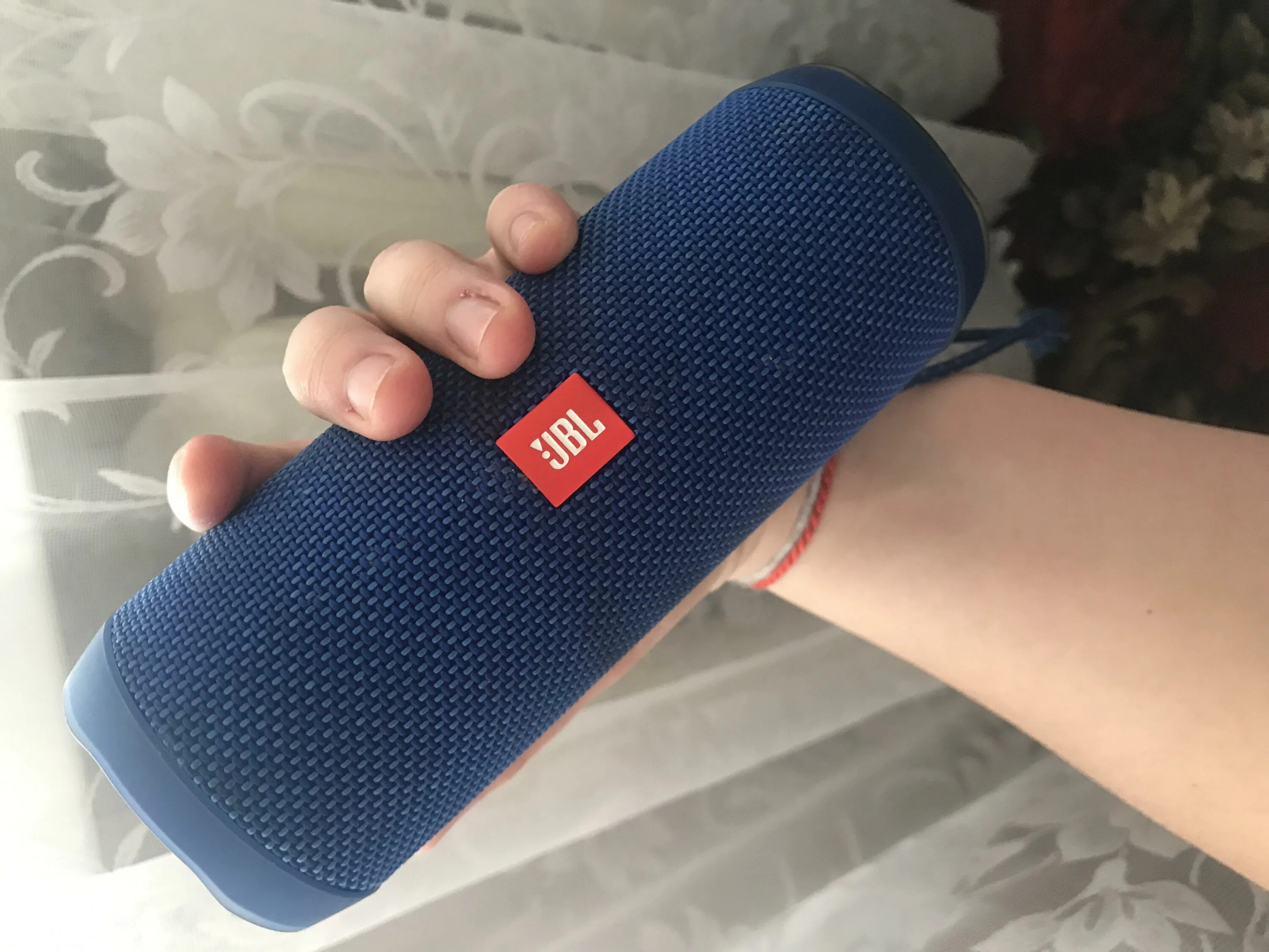 Flip 4 flip 5. JBL Flip 4 синяя. JBL Flip 5 голубая. JBL Flip 4 16 Вт. JBL Flip 4 цвета.