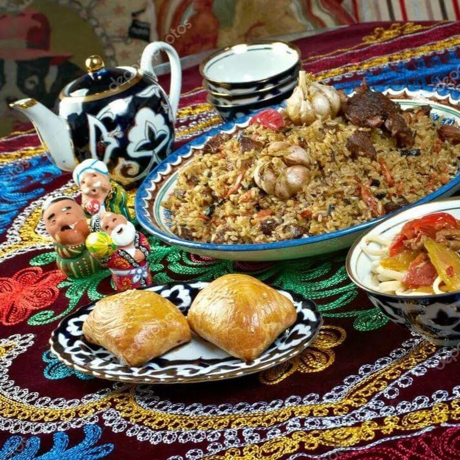 Ютуб мой дастархан. Плов узбекский дастархан. узбекская кухня дастархан. среднеазиатская кухня. восточные блюда дастархан.