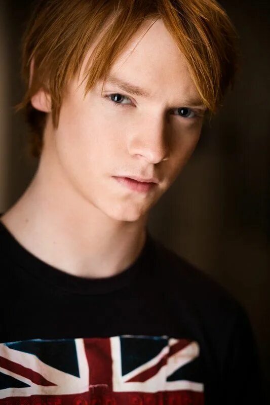 Кэлам уорси 2023. Кэлам уорси дисней. Кэлам уорси. Кэлам сивайер. Кэлам уорси.