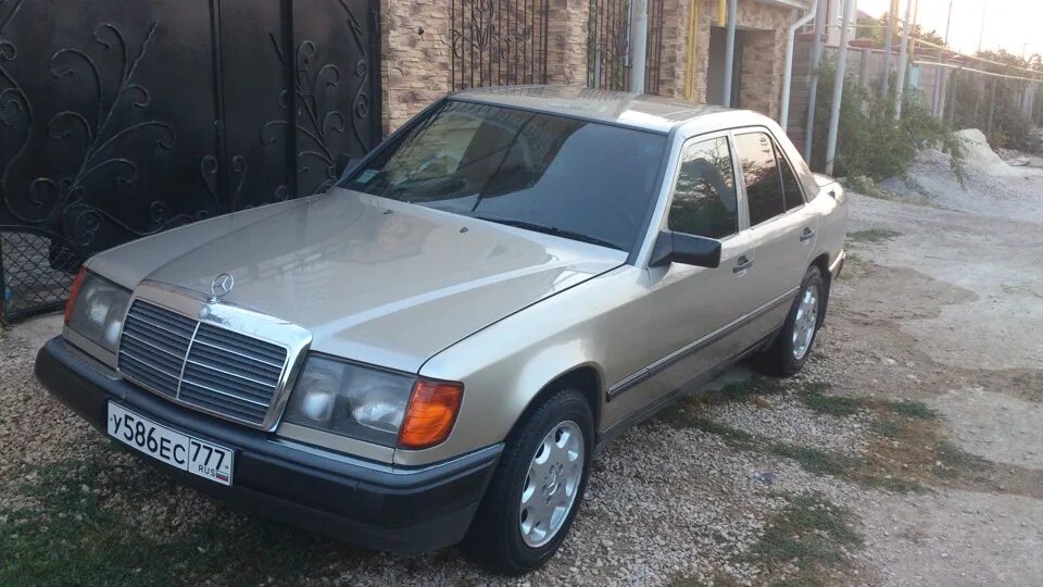 91 95 года. Mercedes-Benz 1989 w124 2.0 МТ. Mercedes-Benz 230e w124 (1991), Silver Metallic. Кузов Mercedes Benz 124 1983. Мерседес 124 91 года.