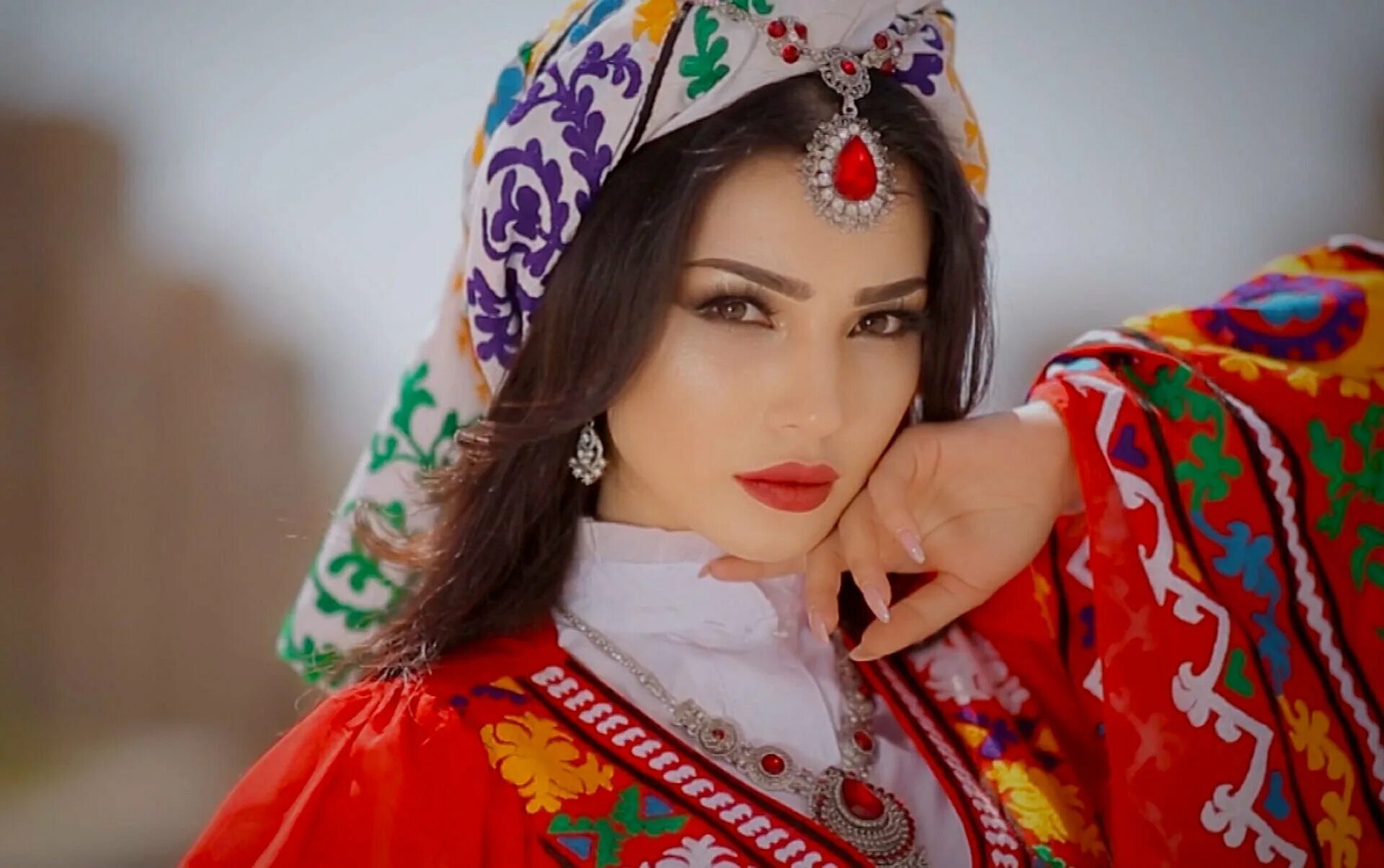Точику узбек