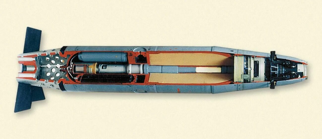 240 мм мина. 1к113 «Смельчак». Комплекс 1к113 Смельчак с 240-мм. 240-Мм корректируемая мина «Смельчак». Комплекс 1к113 «Смельчак».