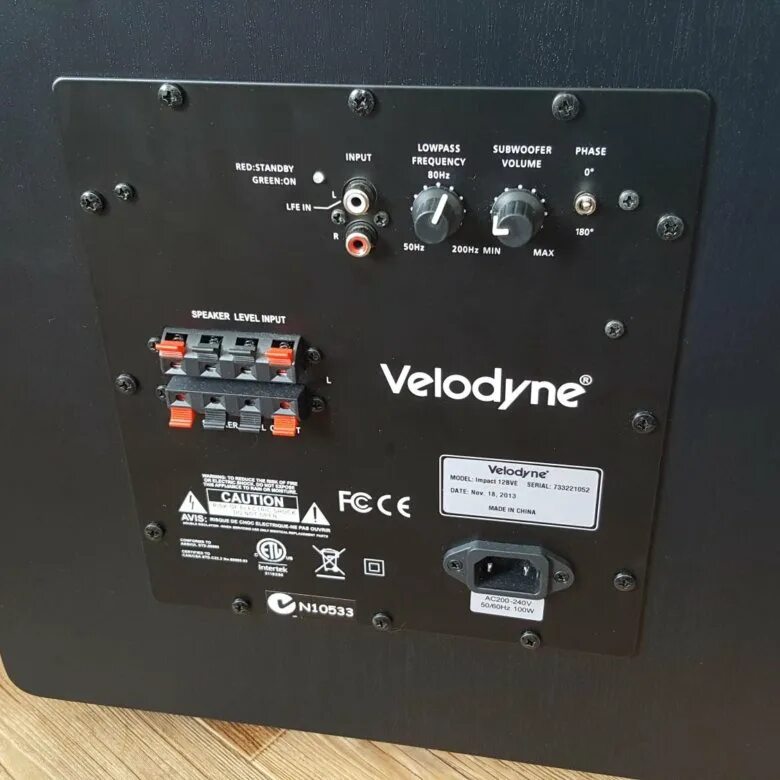 Velodyne impact. Velodyne Impact 12. Velodyne Impact 10 BVE. Сабвуфер Velodyne 12. Velodyne Impact x 10.