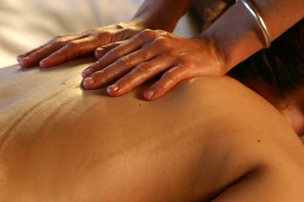 большой масаж. большой масаж. спа ритуал. массаж для женщин. большой масаж.