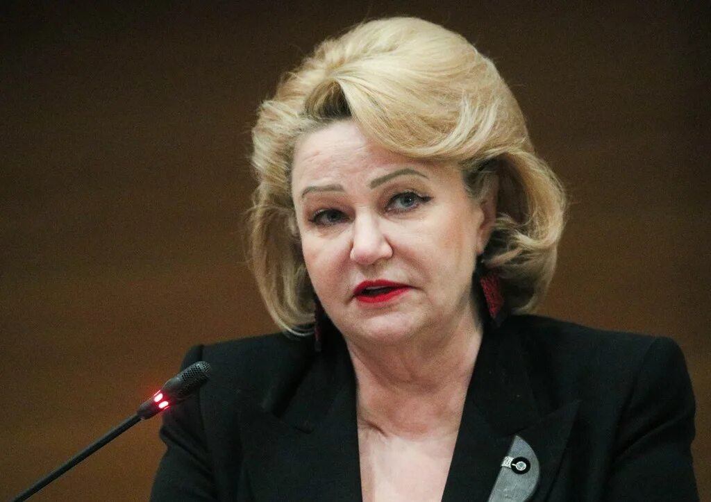 Депутат останина семья. Депутат останина семья. Депутат останина отбелила. Депутат останина семья. Депутат останина семья.