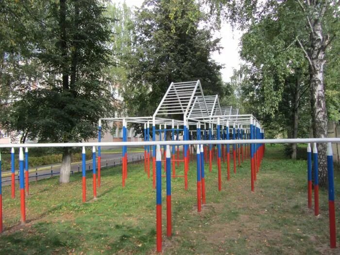 Военно спортивный городок. Военно спортивный городок. Скп-102 полоса препятствий. Военно спортивный городок. Военно спортивный городок.