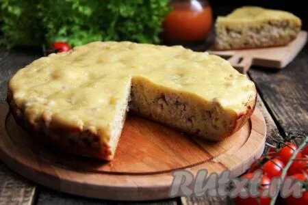 Заливной пирог с картошкой в мультиварке