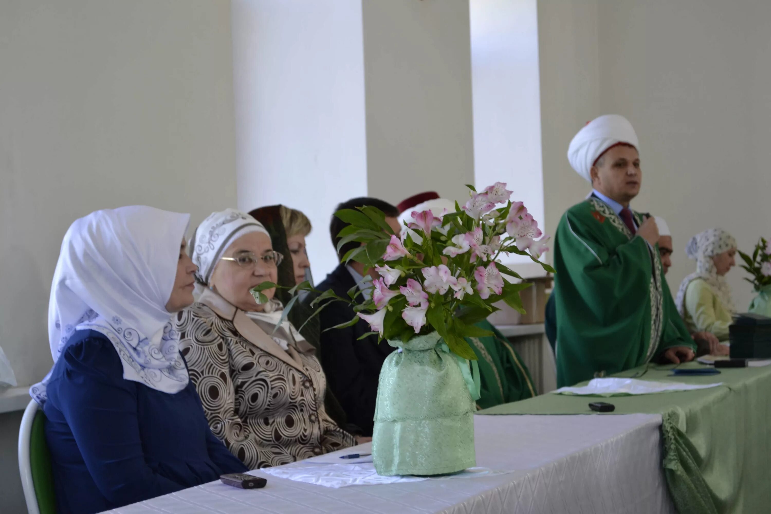 Медресе в москве для девушек. Женское медресе кизляра. Медресе абдулкасыма ишана. Медресе имени али хаджи азаева. Медресе аль фатиха.