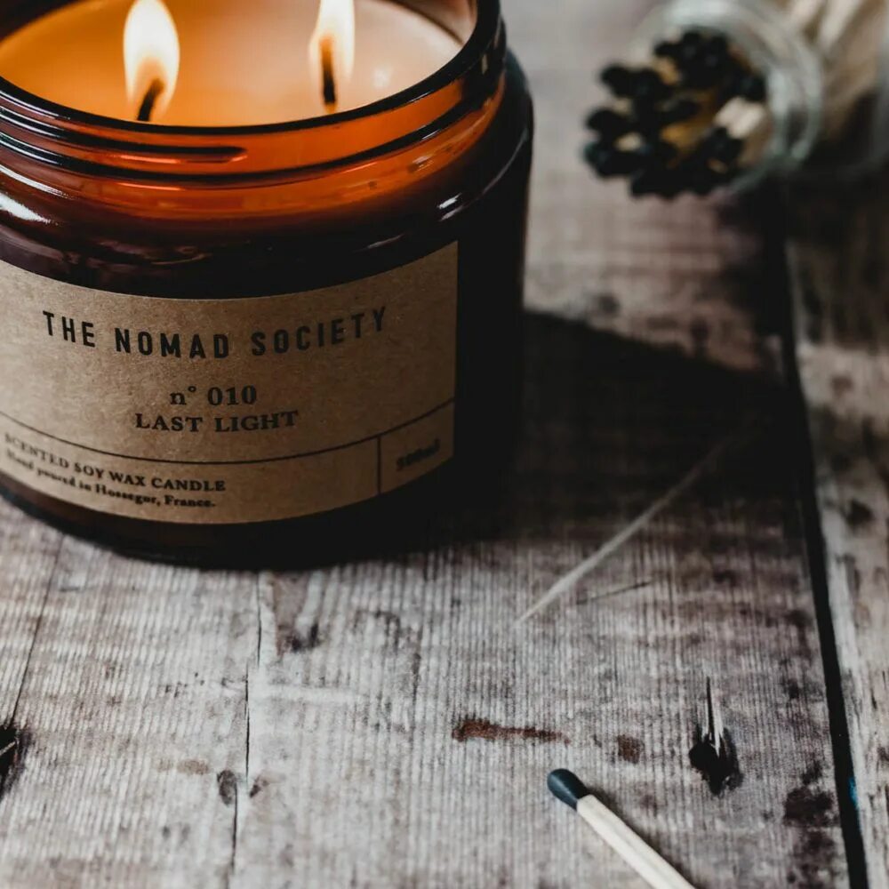 Свечка в баночке. Свечка в баночке. Коричневые свечи. Свеча в банке. Свечка в баночке.