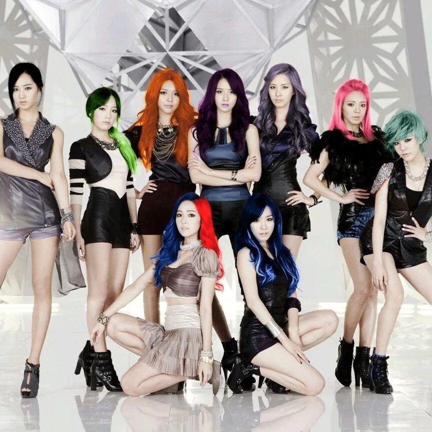 Who is who kpop. Корейская группа girls Generation naked. Girls Generation the boys альбом. Рост SNSD. Girls Generation and 2pm актриса.