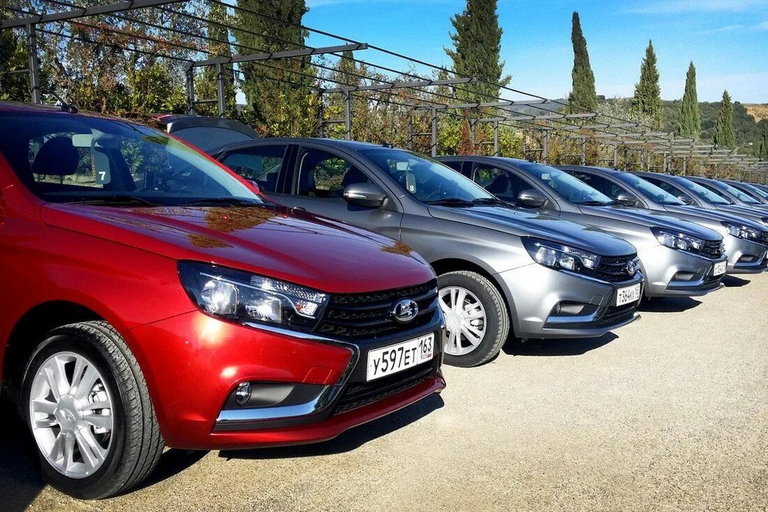 волга рост волгоград тележка спадовая. Lifan много машин. автопарад тольятти. автосреда. автосреда тольятти ваз.