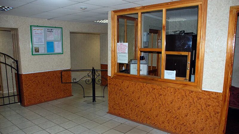 хостел вахта. вахта общежития. вахтер общежития. вахта в общежитии. вахта общежития.