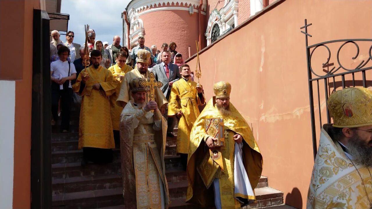 Каталог подворье москва. Подворье магазин продуктов. Каталог подворье москва. Каталог подворье москва. Садоводческое подворье.