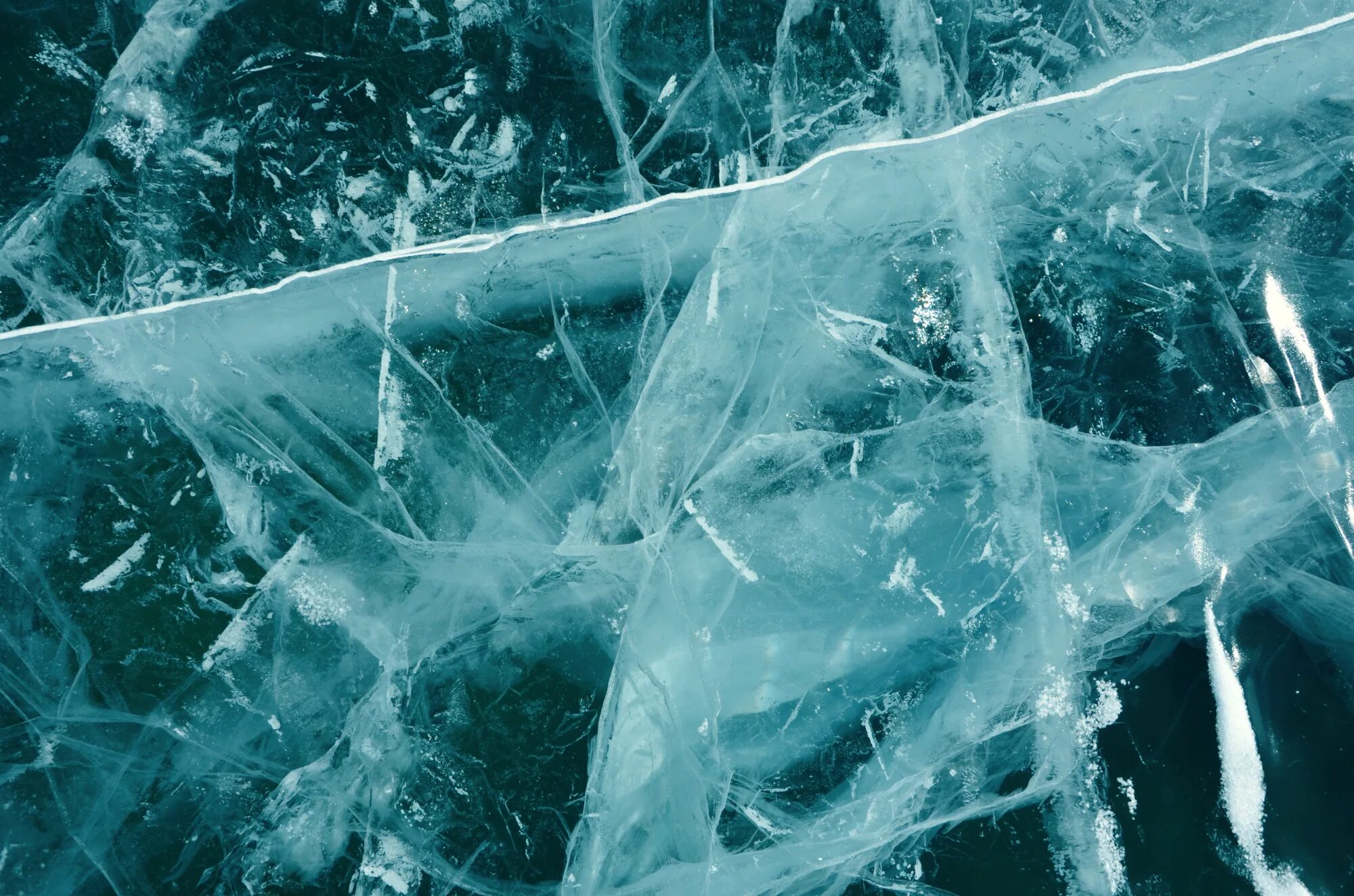Заморозка руки. Лед. Лед Эстетика. Текстура льда. Лед Байкала.