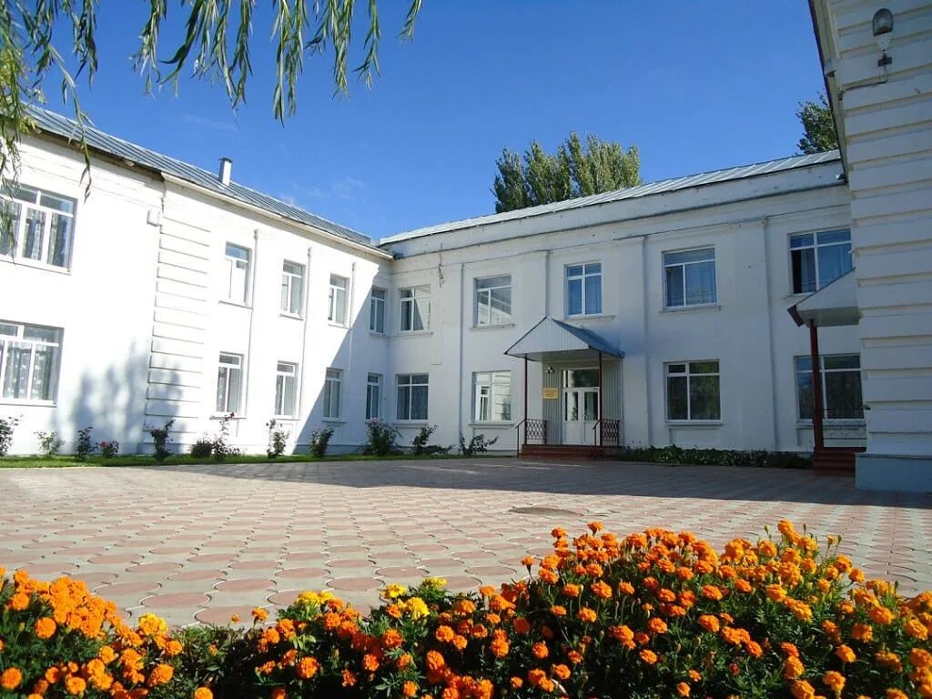 Школа лицей интернат. Лицей номер 1 брянск пансион орбита. Красный кут 5 школа. Лицей интернат великий новгород. Брянский городской лицей 1.