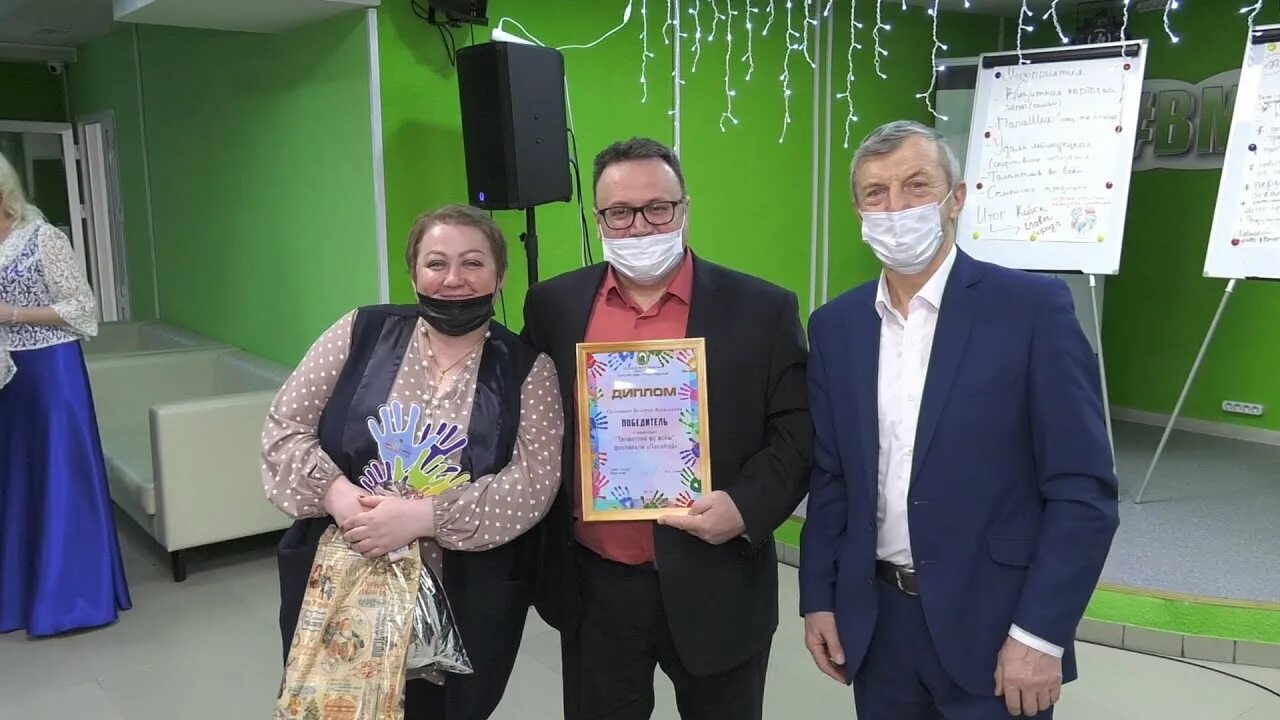 Новости радужного. Радуга югры 24. Новости радужного хмао местное телевидение сегодня видео. Управление образования радужный хмао. Рпк радужный хмао.