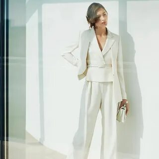 Женские костюмы max mara